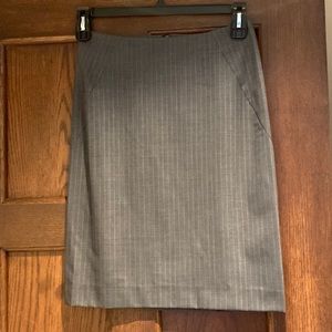 Theory Grey and white stripe pencil skirt.. Gorgeous fit.